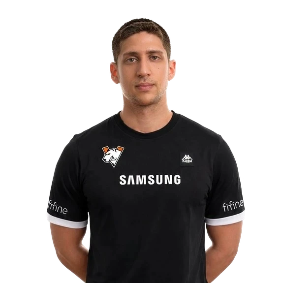 Fly - player photo Fly