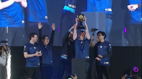 Team Liquid won at Elite League Season 2