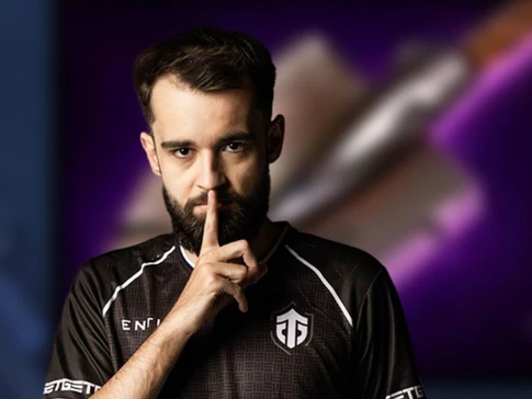 Fishman собрал новый состав по Dota 2