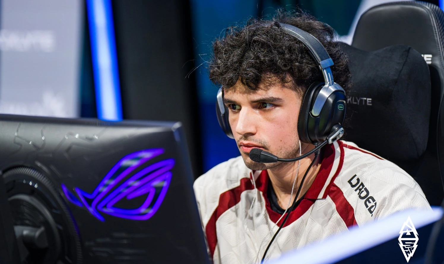 «Ми не змогли відновитися», — саппорт LGD про результат у групі на Esports World Cup 2026