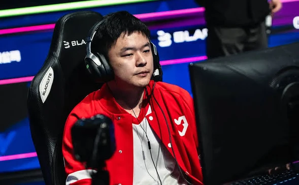 MOUZ and Team Nemesis players form a new roster