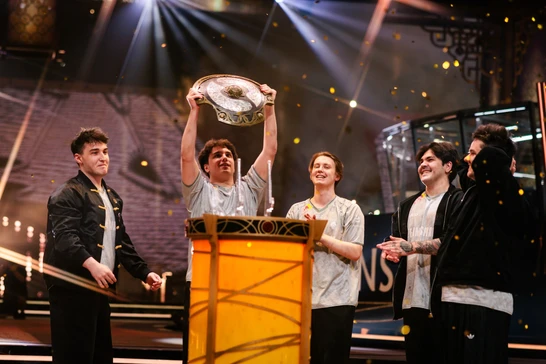 Three-time champions: Team Spirit won The Internat... Three-time champions: Team Spirit won The Internat...